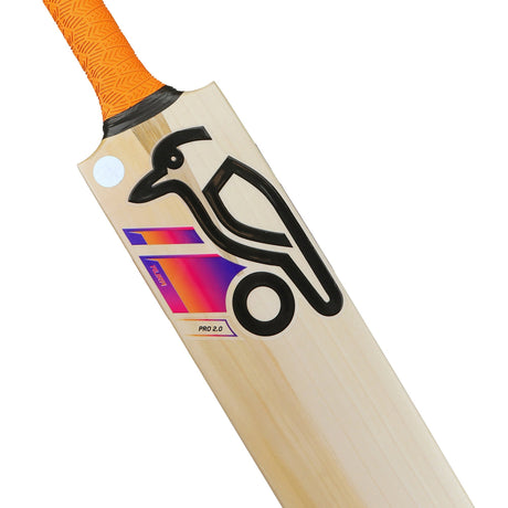 English Willow Cricket Bat - Aura Pro 2.0