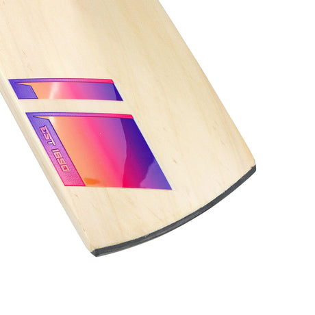 Kashmir Willow Cricket Bat - Aura Pro 8.0