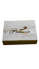 Synco Premia Carrom Board Coins in Ashwood Wooden Box