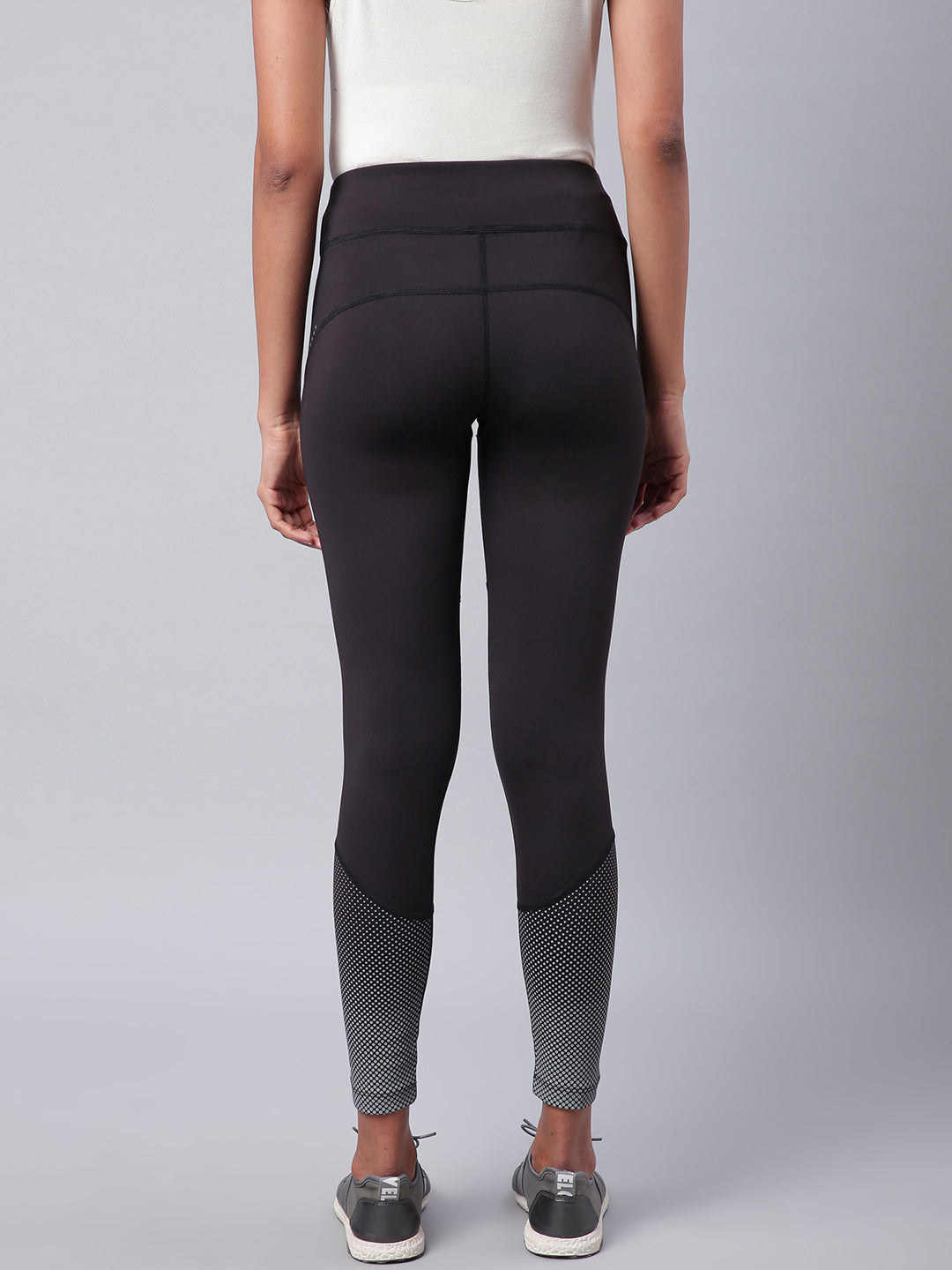 Alcis Women Black Grey Drytech+ Printed Cropped Training Tights