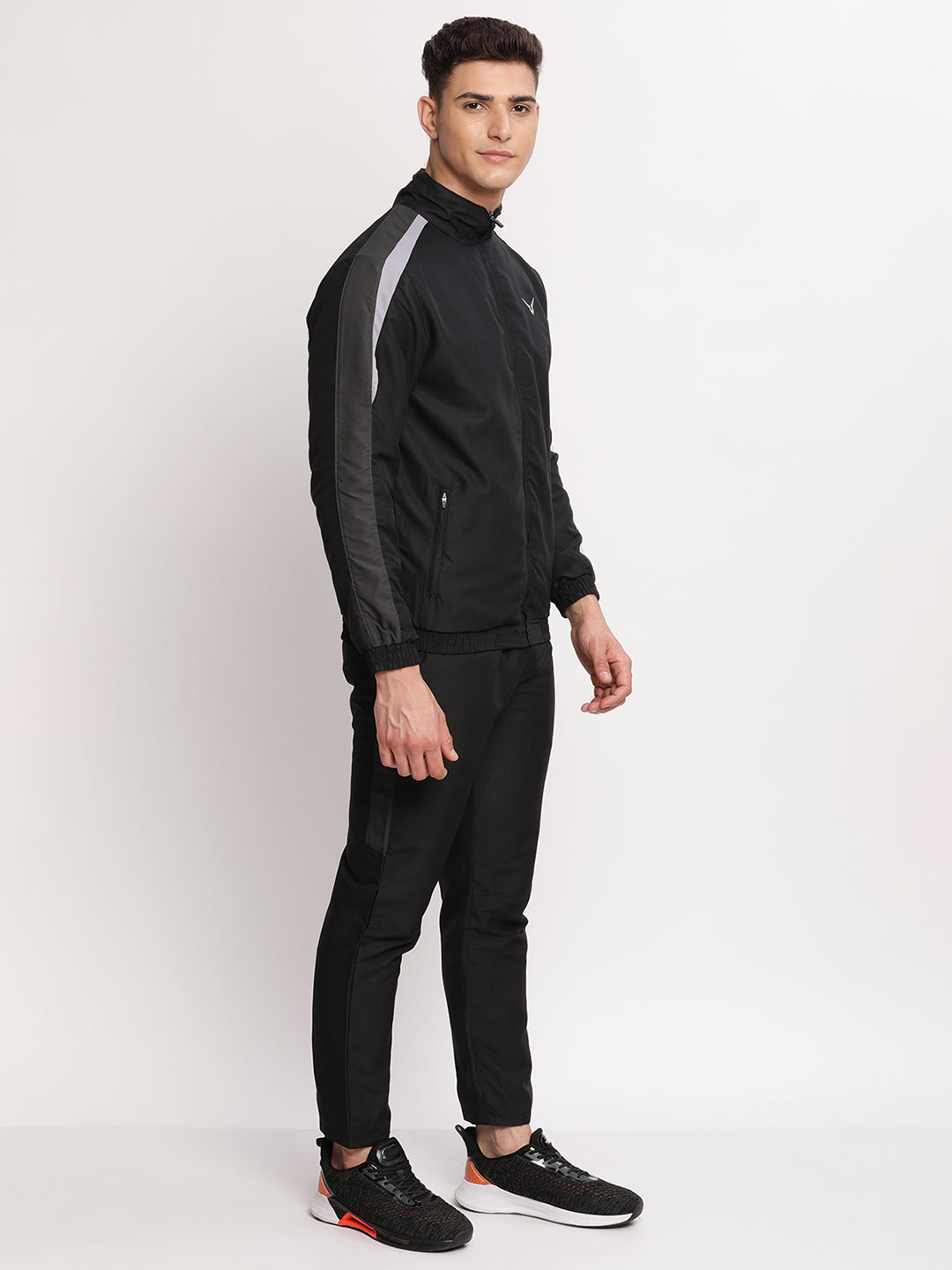 Invincible Men’s Sports Tracksuit