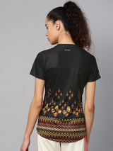 Alcis Women Black Beige Printed V-Neck T-shirt