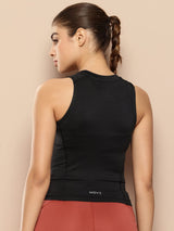 SMOOTH CURVE CROP TOP