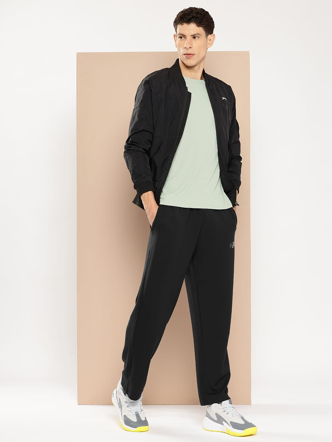 Straight Fit Track pant