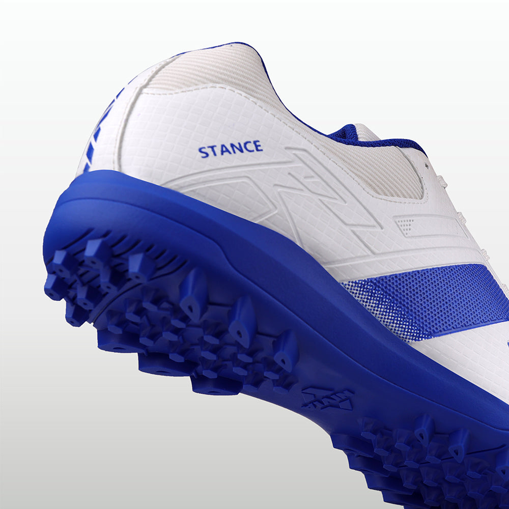 Nivia Stance Cricket Shoe