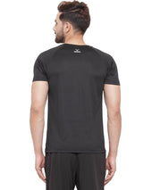Invincible Men's Solid Training T-Shirt