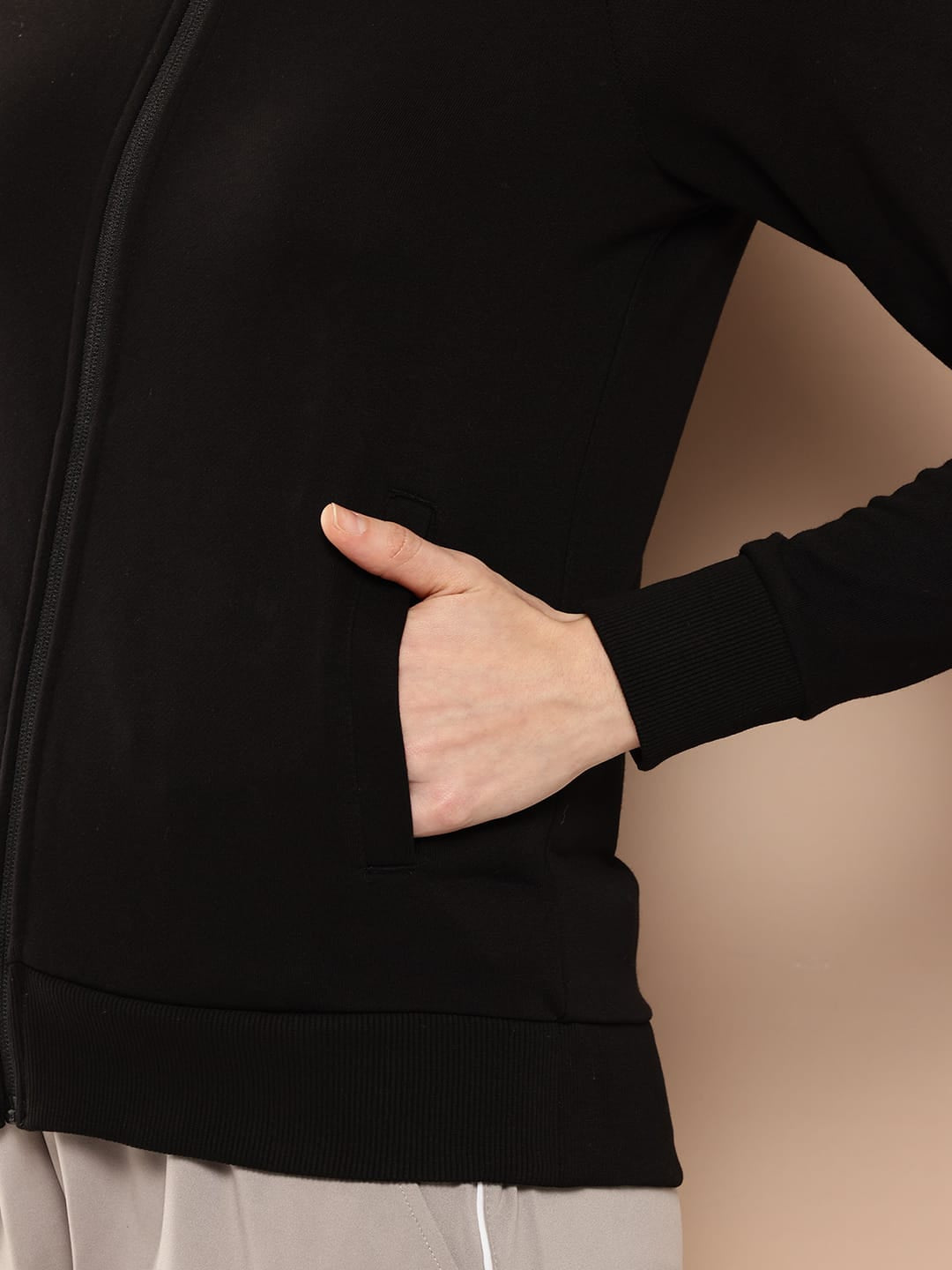 EASEWEAR ALL-DAY JACKET