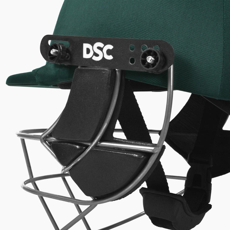 Defender 2.0 Cricket Helmet