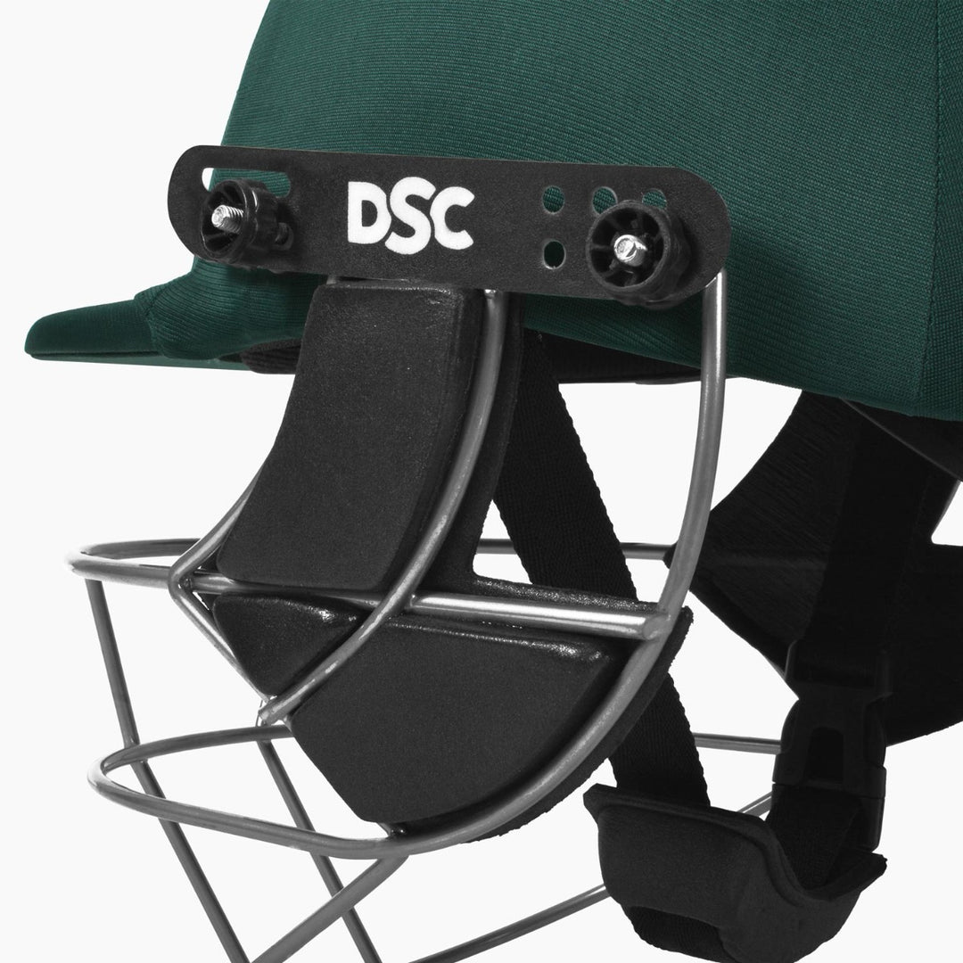 Defender 2.0 Cricket Helmet