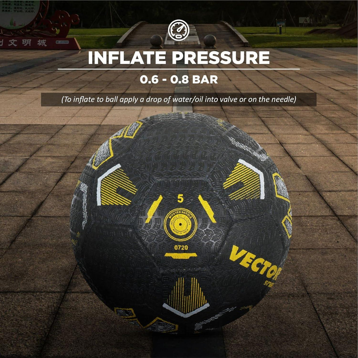 VECTOR X STREET-MANIA Football - Size: 5 (Pack of 1)