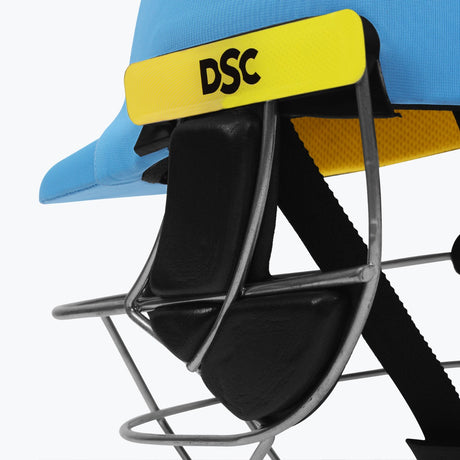 Avenger Pro 2.0 Cricket Helmet