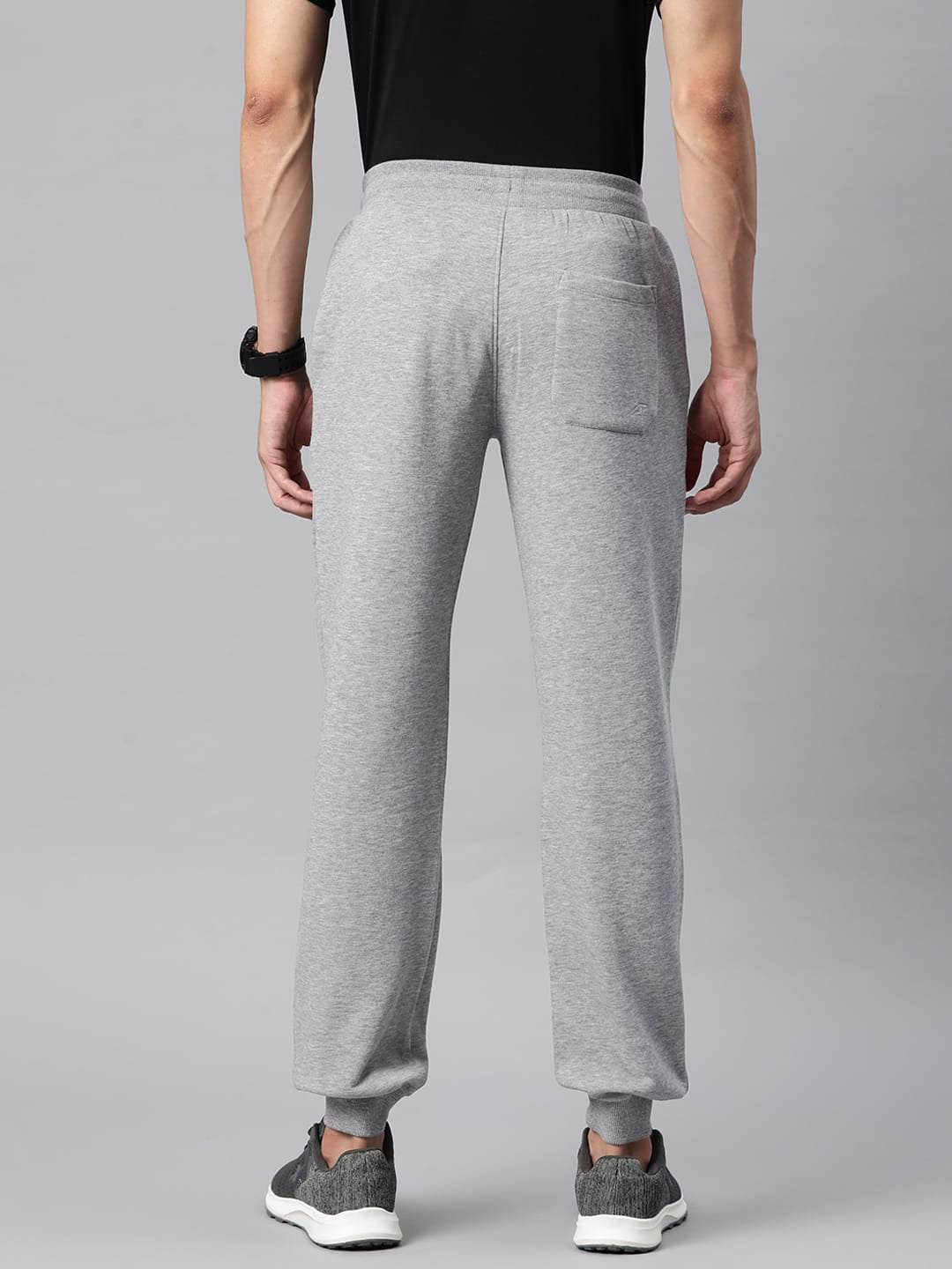Alcis Men's Solid Regular-Fit Joggers