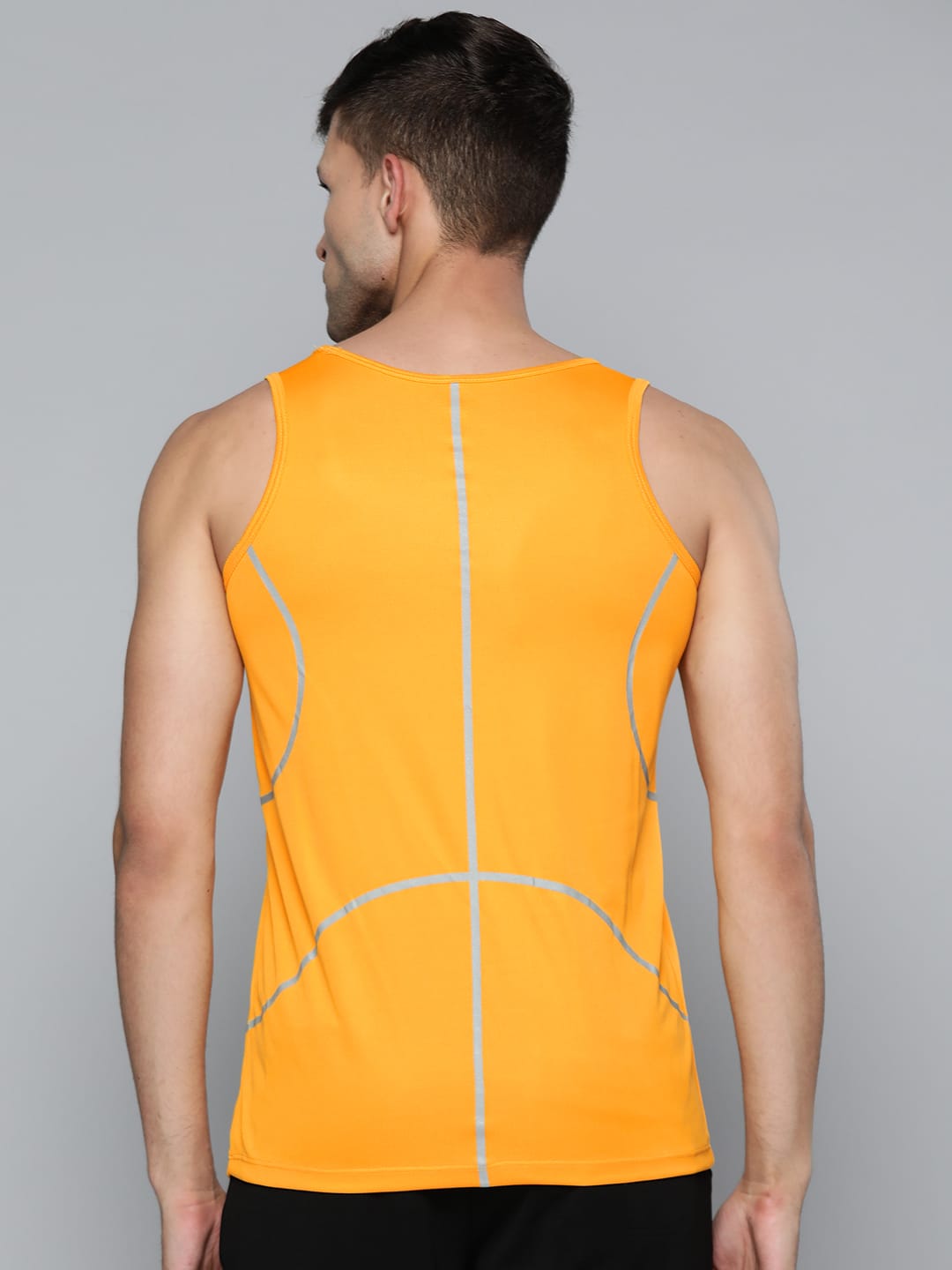 Alcis Men Citrus Yellow Solid T-shirt
