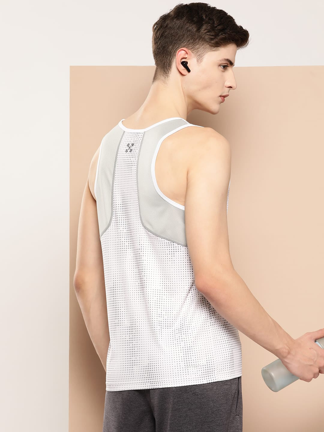 Alcis Men Printed Dry Tech Slim Fit Vest