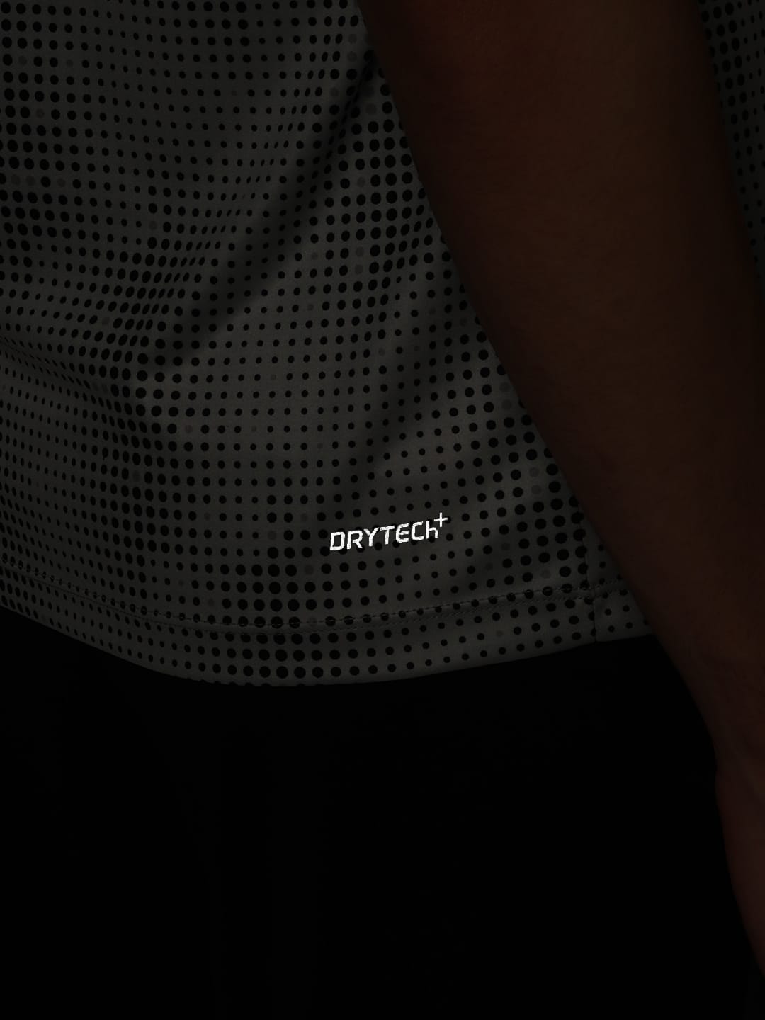 Alcis Men Grey Printed Dry Tech Slim Fit Vest