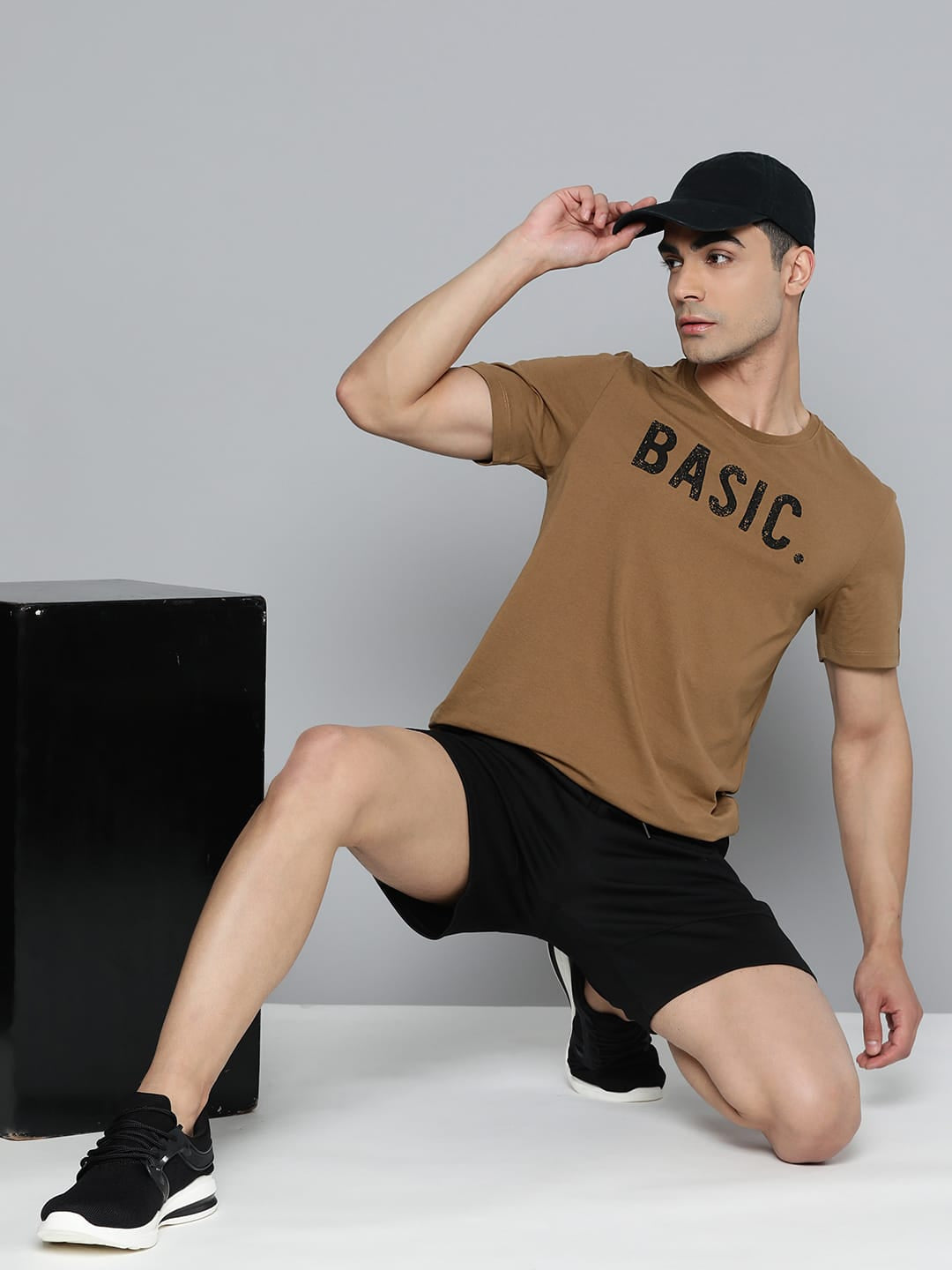 Alcis Men Brown Printed Sports T-shirt