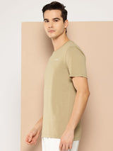 Alcis Men Beige Typography Printed Slim Fit T-shirt
