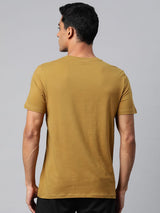 Alcis Men Yellow  Solid Stretchex Slim Fit T-shirt