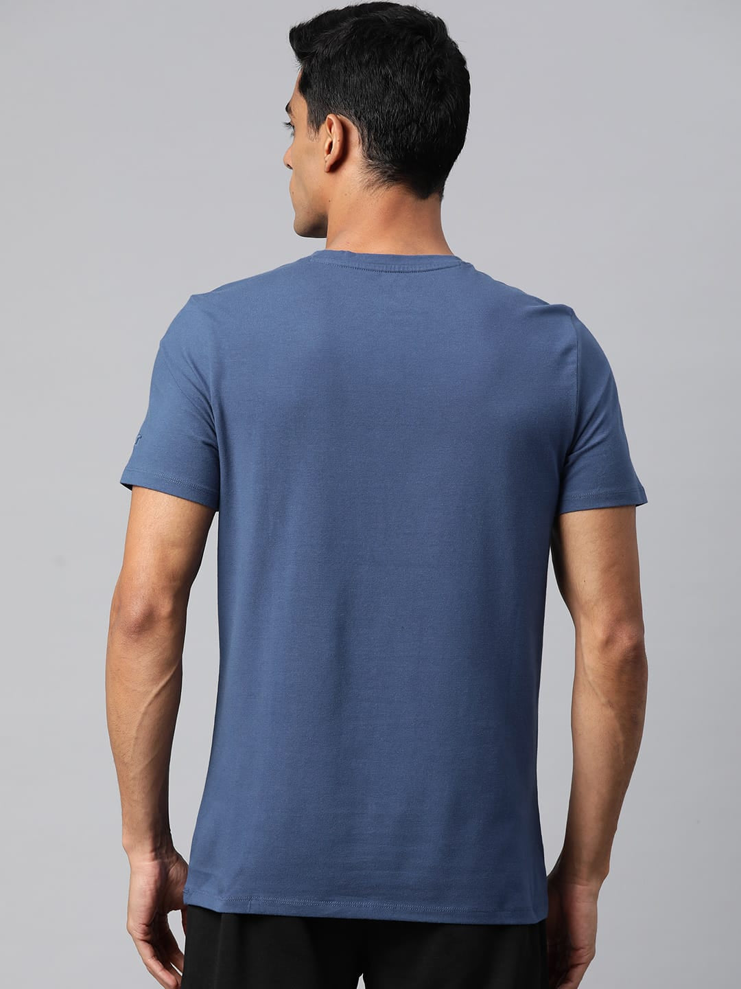 Alcis Men's  Solid Stretchex Slim Fit T-shirt