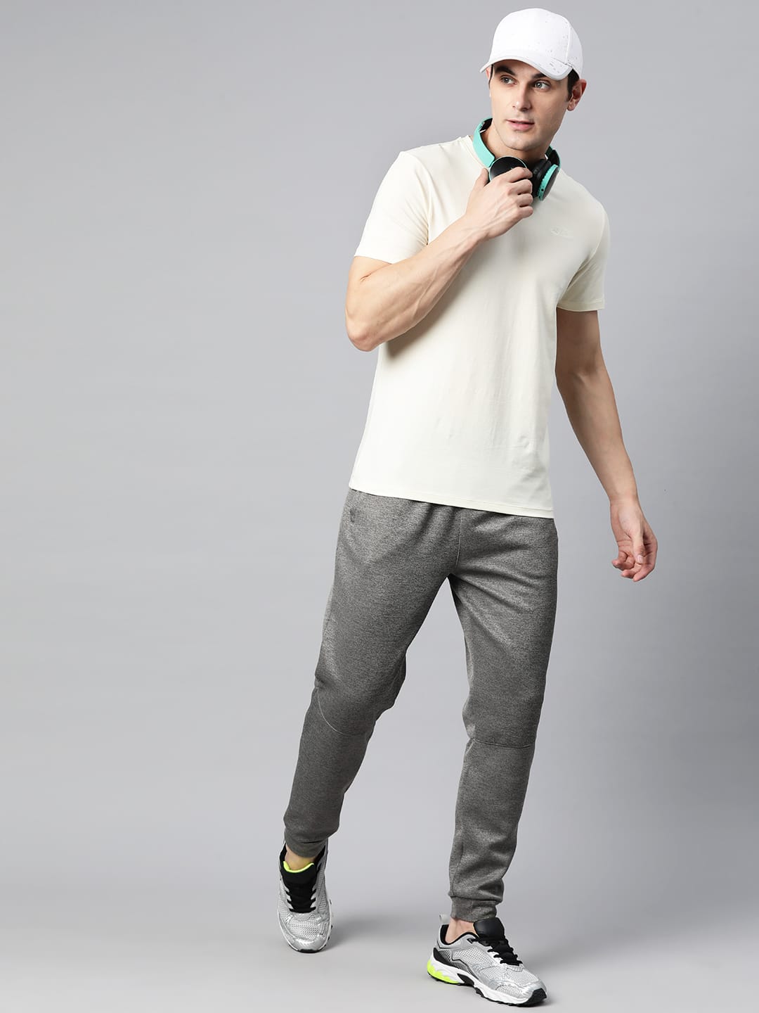 Alcis Men Off White Solid Stretchex Slim Fit T-shirt