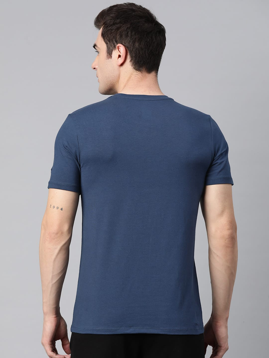 Alcis Men Blue Solid Stretchex Slim Fit T-shirt