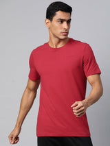 Alcis Men Red  Solid Stretchex Slim Fit T-shirt