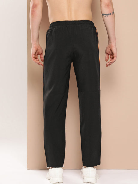 Imitable Relaxed Trackpants