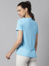 Alcis Women Printed Blue Anti-Static Slim-Fit Round Neck Training T-Shirt
