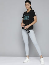 Women Black & Blue Typography Printed Slim Fit Training or Gym T-shirt