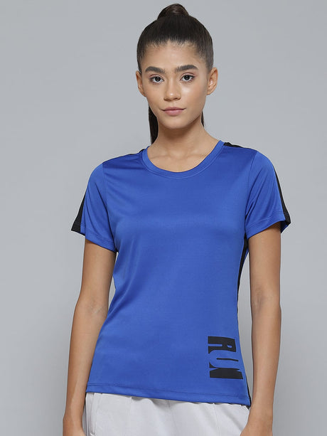 Alcis Women Blue Printed Slim Fit T-shirt | Alcis