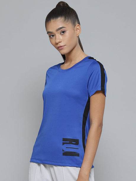 Alcis Women Blue Printed Slim Fit T-shirt | Alcis