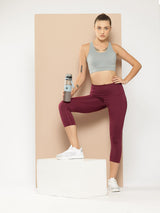 Alcis Women Red Plum Anti-Static Slim-Fit 3/4th Running Tights