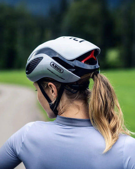 ABUS Gamechanger Road Bike Helmet - Black Red