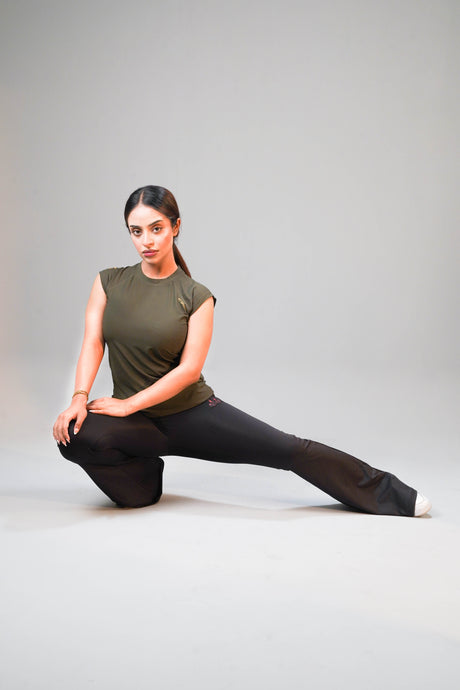 The Zenith Summer Flapper Yoga Pants | Fit