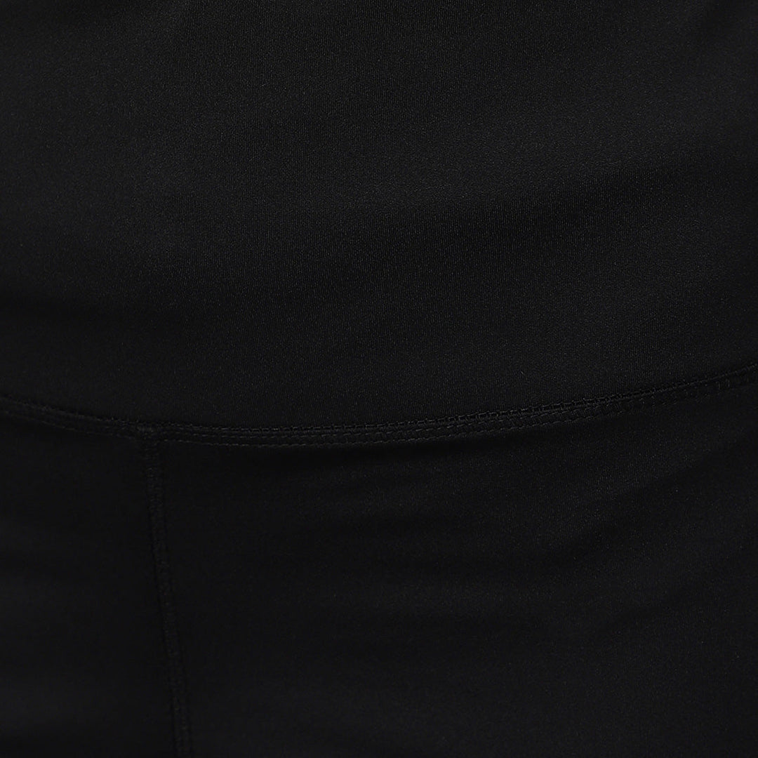 AURA Shorts Black