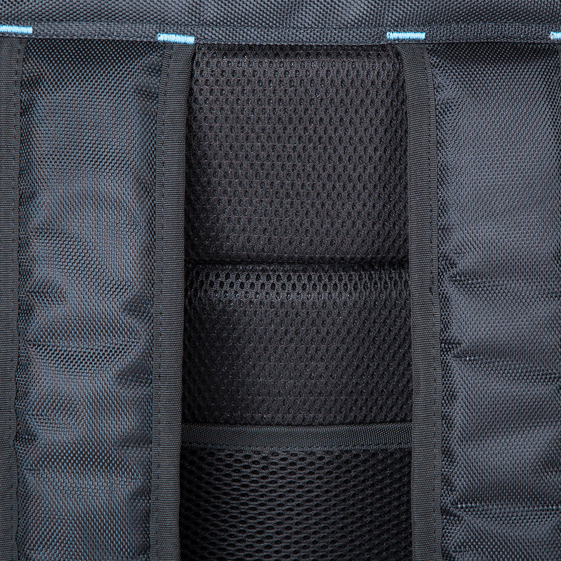 Omtex Duffel Bag Ultimate Black - Blue
