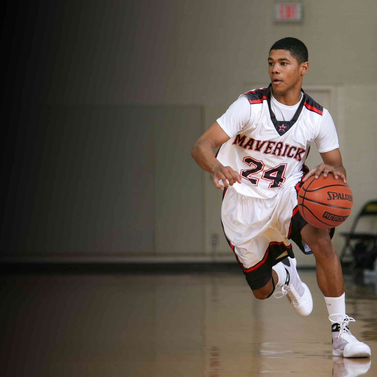 Spalding 8 Panel Rebound Rubber Moulded Indoor/Outdoor Basketball with Butyl Bladder, Suitable for Practice/Match/Training + Free Air Needle