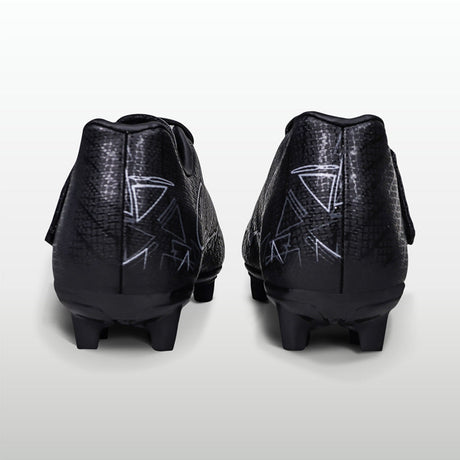 Nivia Carbonite 7.0 Kids Football Stud