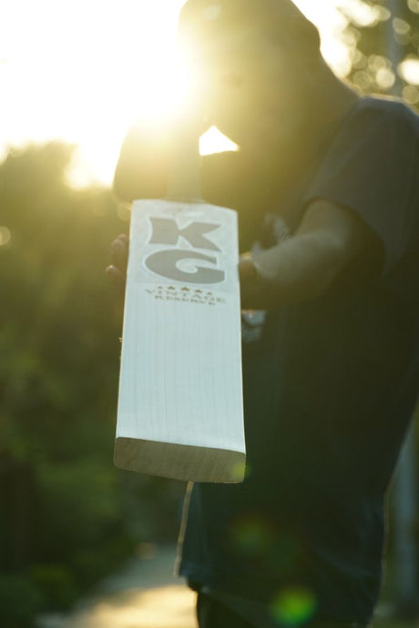 KG Vintage Reserve Cricket Bat | Kay Gee Sports / Kay Gee International