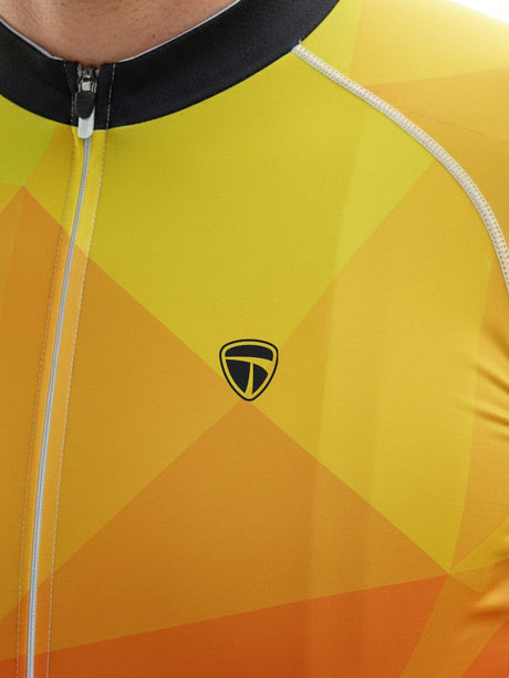 Cycling Jersey for Men | Customised Cycling Apparel for Teams | Triumph