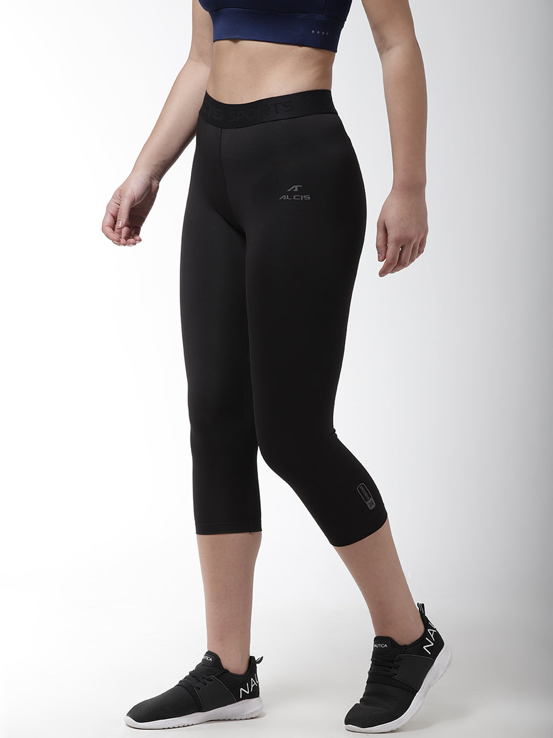 Alcis Women Black Solid 3/4th Compression Training Tights
