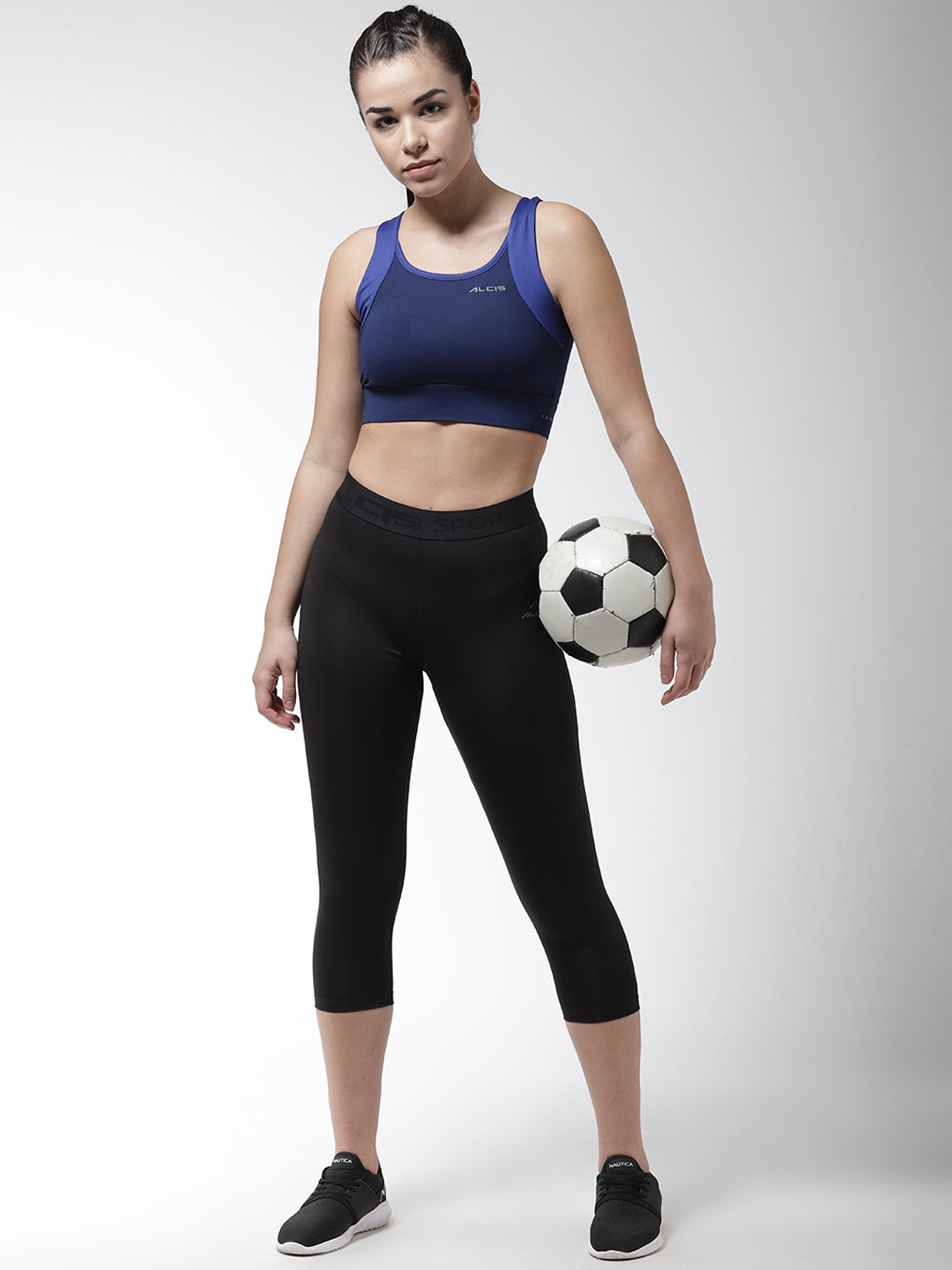 Alcis Women Black Solid 3/4th Compression Training Tights