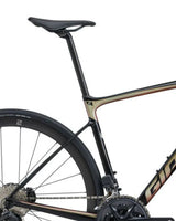 GIANT Defy Advanced Pro 2 Endurance Road Bike