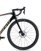 GIANT Defy Advanced Pro 2 Endurance Road Bike