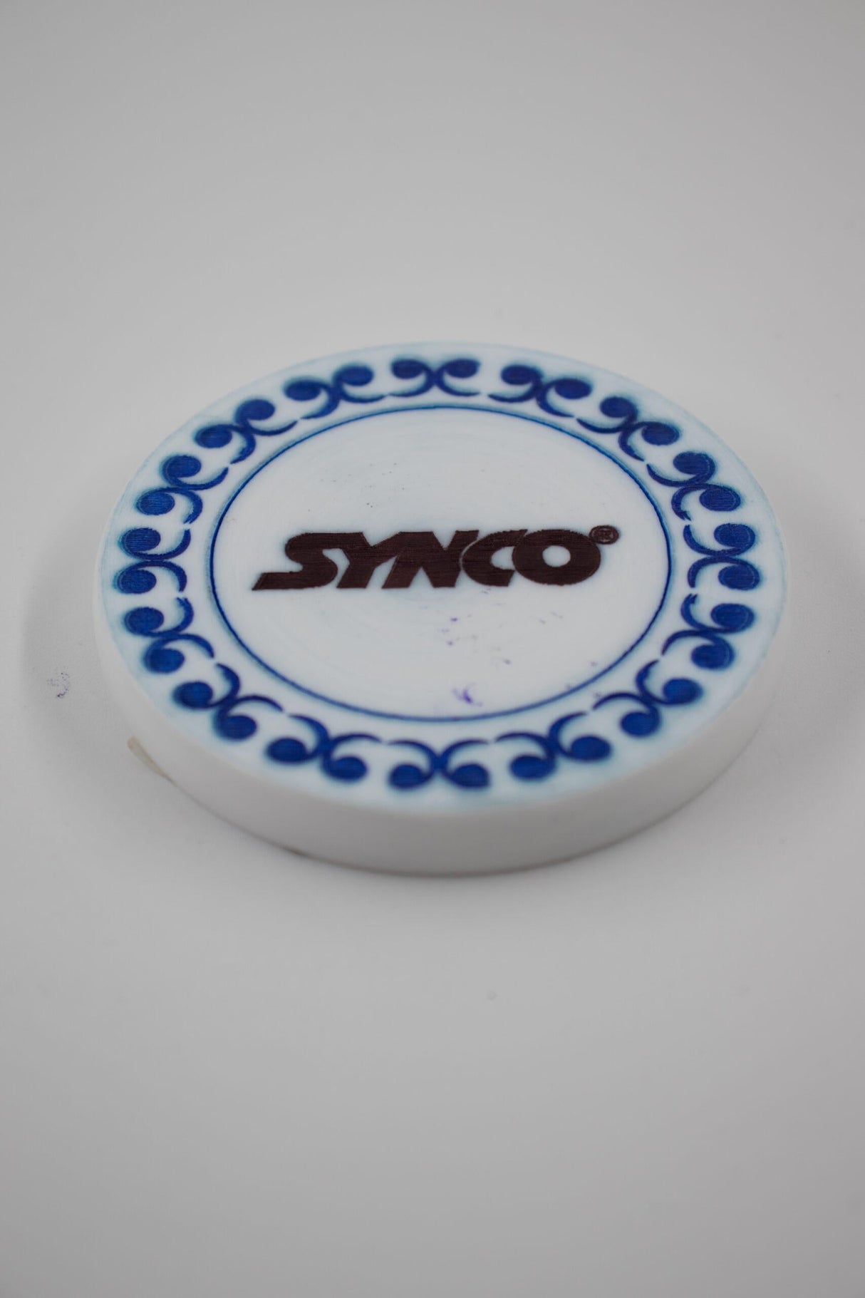 Synco Super Jumbo Carrom Board Striker 62X6 MM, Assorted color