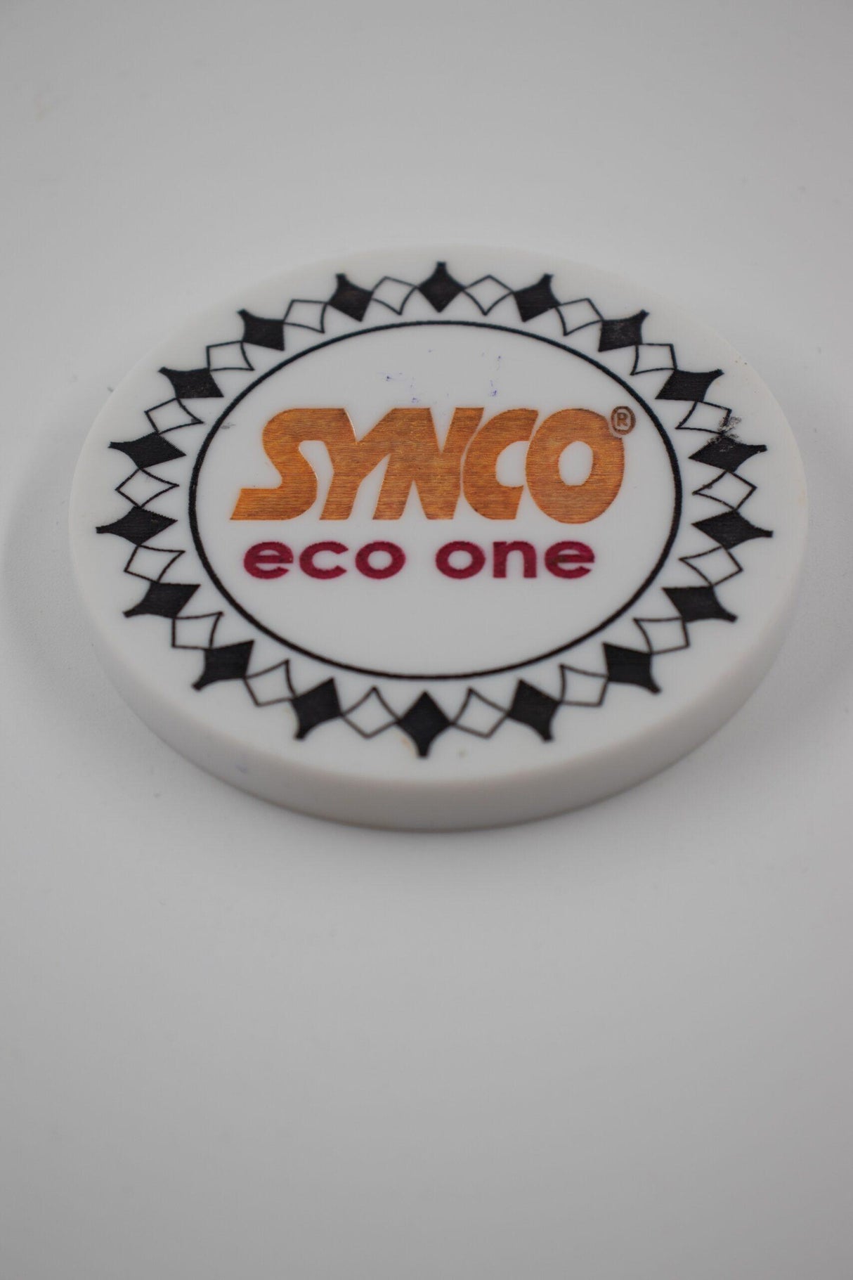 Synco ECO Big Size Carrom Striker 72X8 MM, Assorted Color