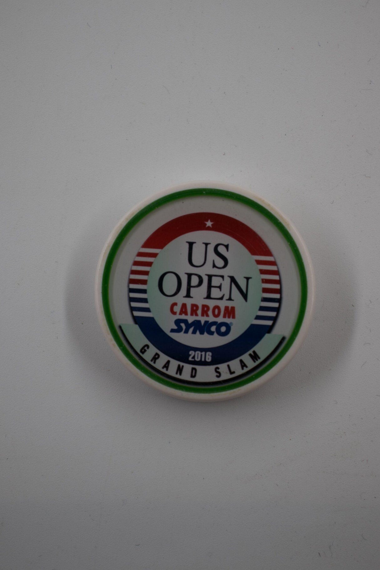 Synco US Open carrom striker professional 15g with special case, Assorted color