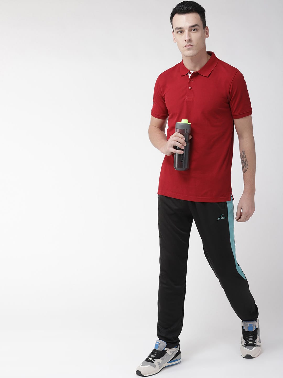 Alcis Men Red Solid Polo Collar Training T-shirt
