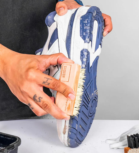 Medium Brush | Shoegr