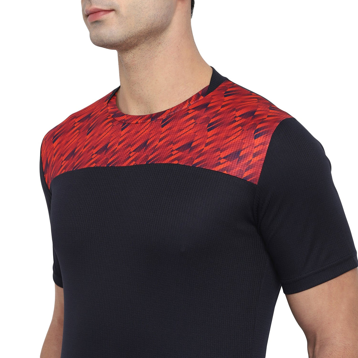 Nivia Verdict Tee